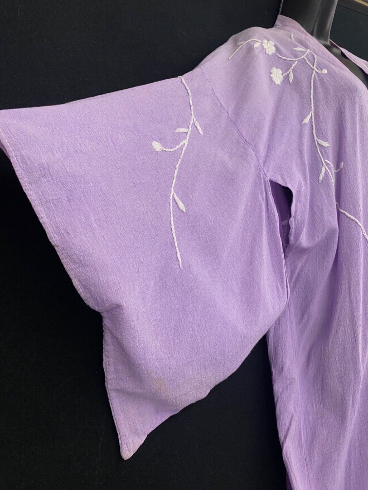 Vintage purple cotton kimono robe, white floral embroidered lilac Japanese