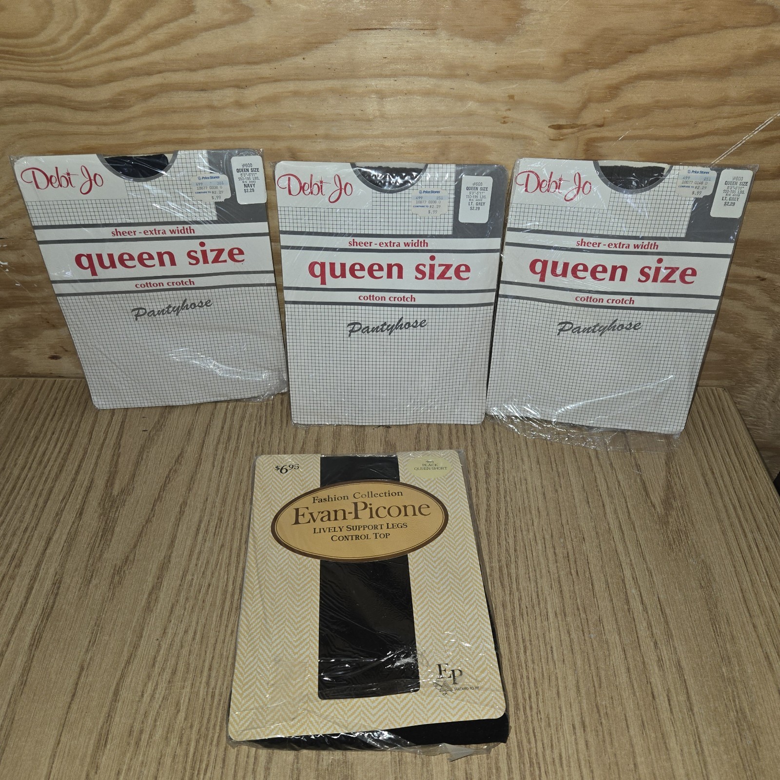 Vintage sheer Extra Wide Queen Size Lt Grey+ Mix Color Pantyhose NIP Lot Of 4