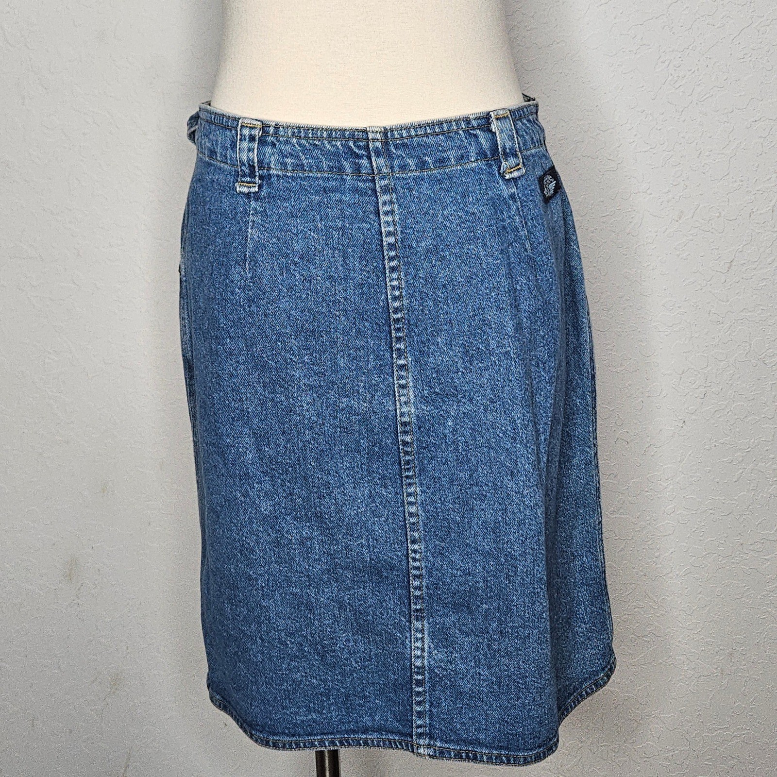 Vintage Dockers Levi’s Denim Wrap Skirt Medium Wash Blue Made in USA Size 10 12