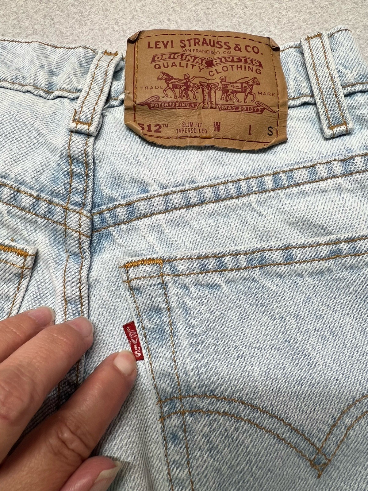 VTG Levi’s 512 DOUBLE BACK Slim Fit Tapered Leg Women’s 1 SHORT 100% Cotton USA