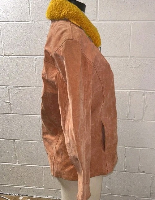 Vintage Woman’s Suede Jacket Pink Orange Faux Sherpa Collar Sz M Retro B2 Style