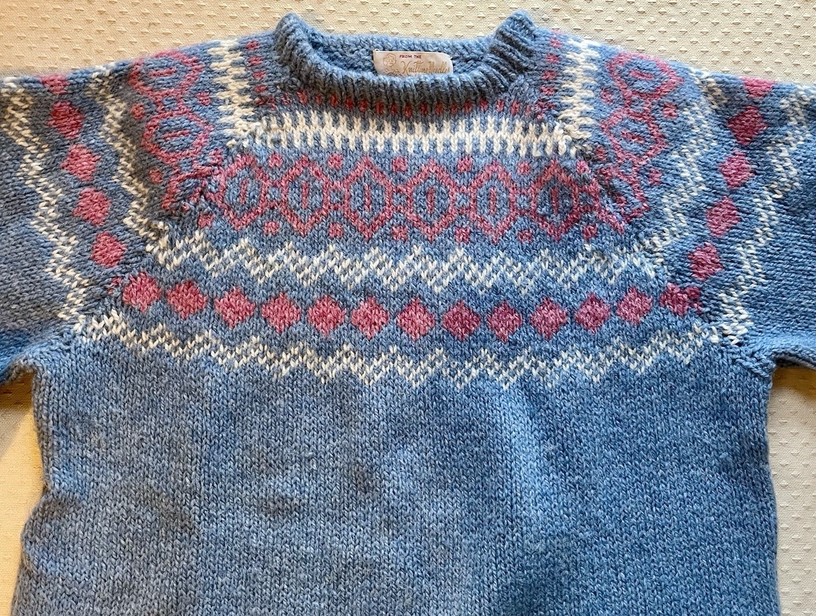 Vintage Hand Knitted Wool Pullover Sweater Woman’s Small Blue With Pink & White