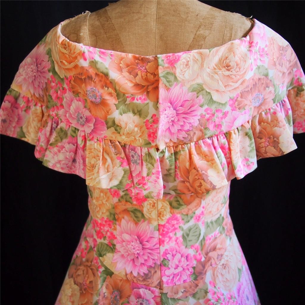 SCAASI BOUTIQUE Vintage 80s Does 50s Floral Off Shoulder Full Skirt Party Dress