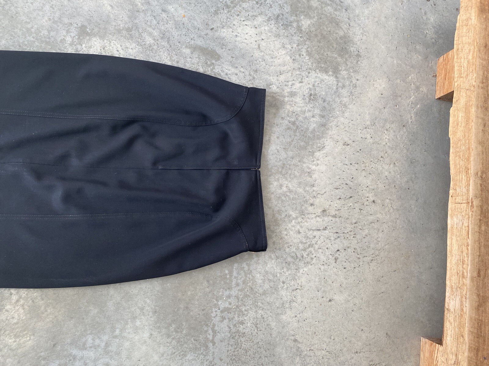 Vintage Valentino Skirt Black Wool Wiggle Moonstone Buttons Pencil 44 / US 10