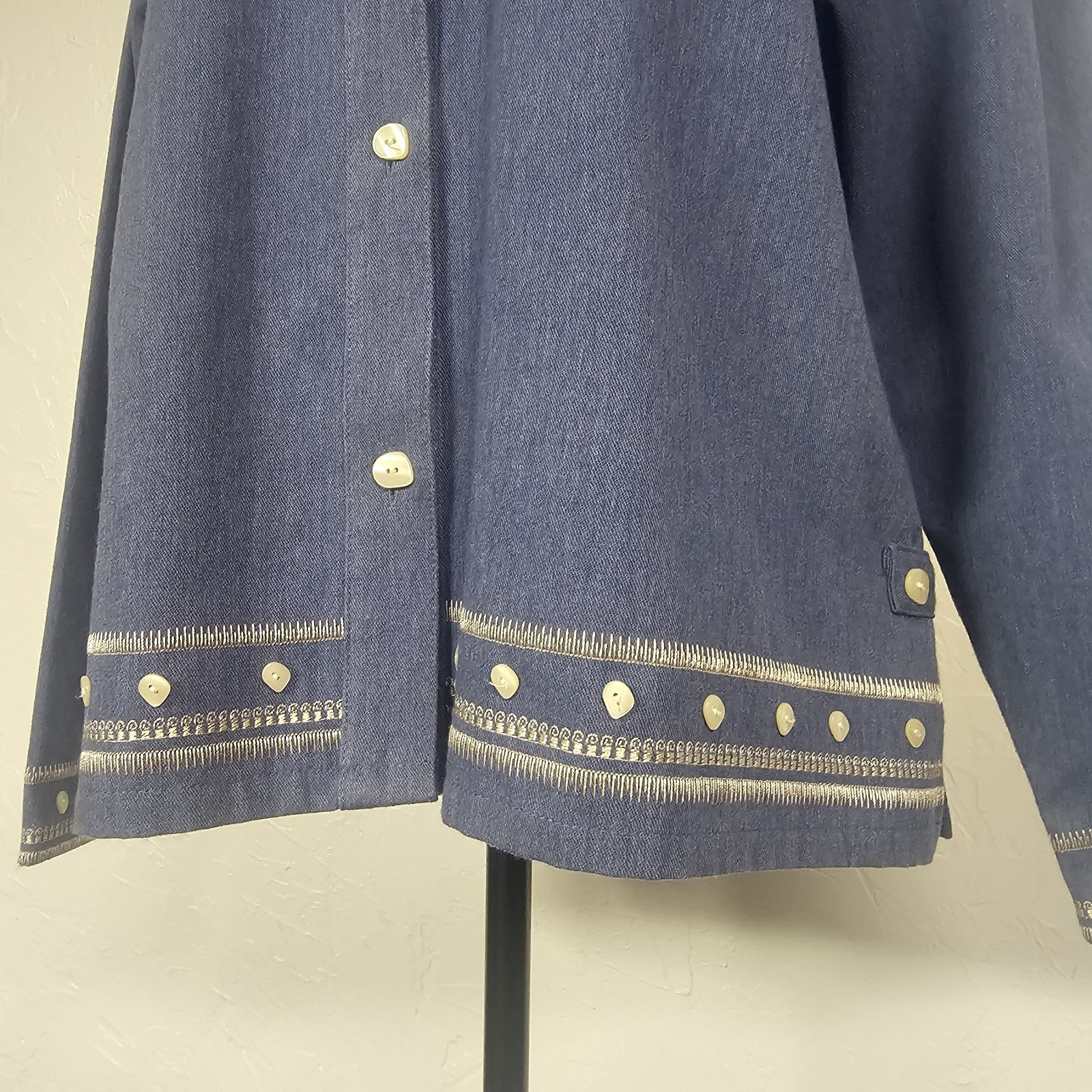 Vintage Bon Worth Women’s Denim Blouse Embroidered Country Americana Size S