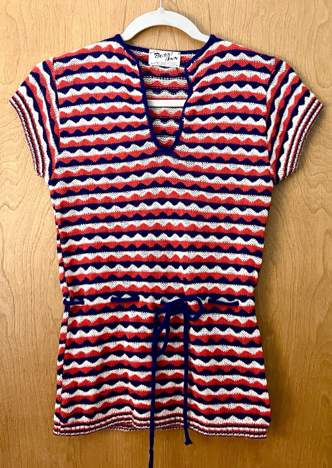 1970’s Bobbi Ann Of Boston blue red white short sleeve lightweight sweater top S
