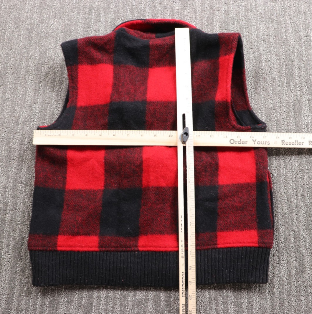 VTG 80s Woolrich Women’s Check Plaid Vest Size Small Wool Nylon Blend USA Made