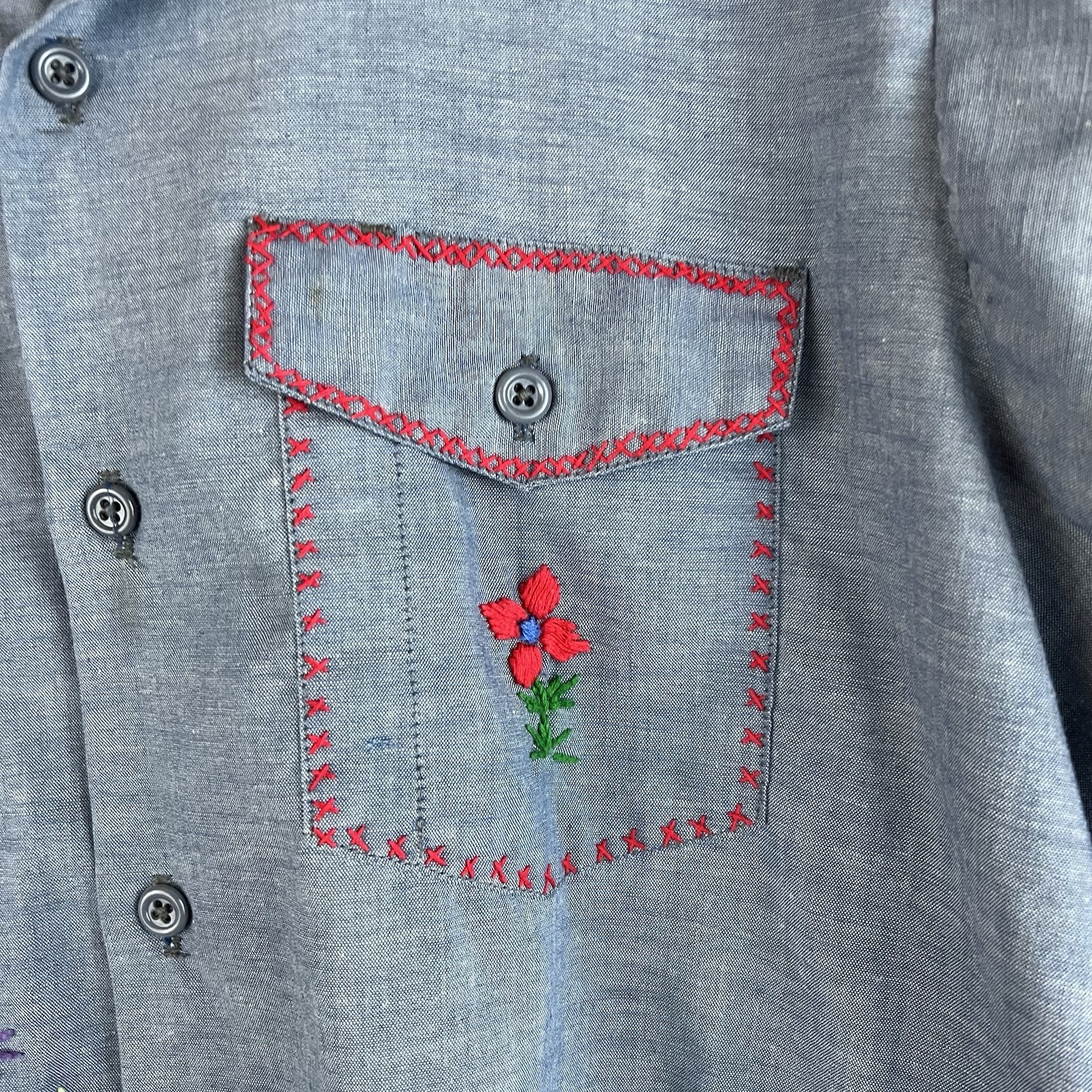 VTG 70s Key Imperial Embroidered Flowers Chambray Work Shirt Boho Hippie L USA