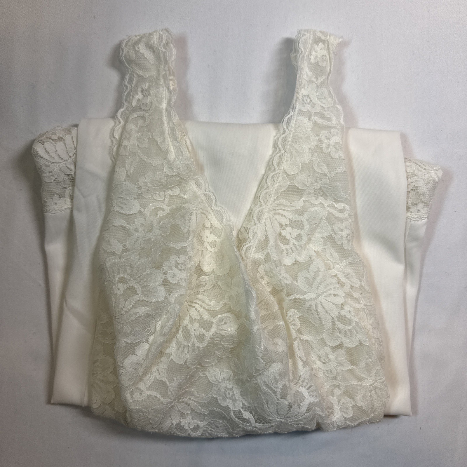 Vintage Seamprufe Nylon Lace Full Slip Ivory Size Average 36 Semi-Sheer USA