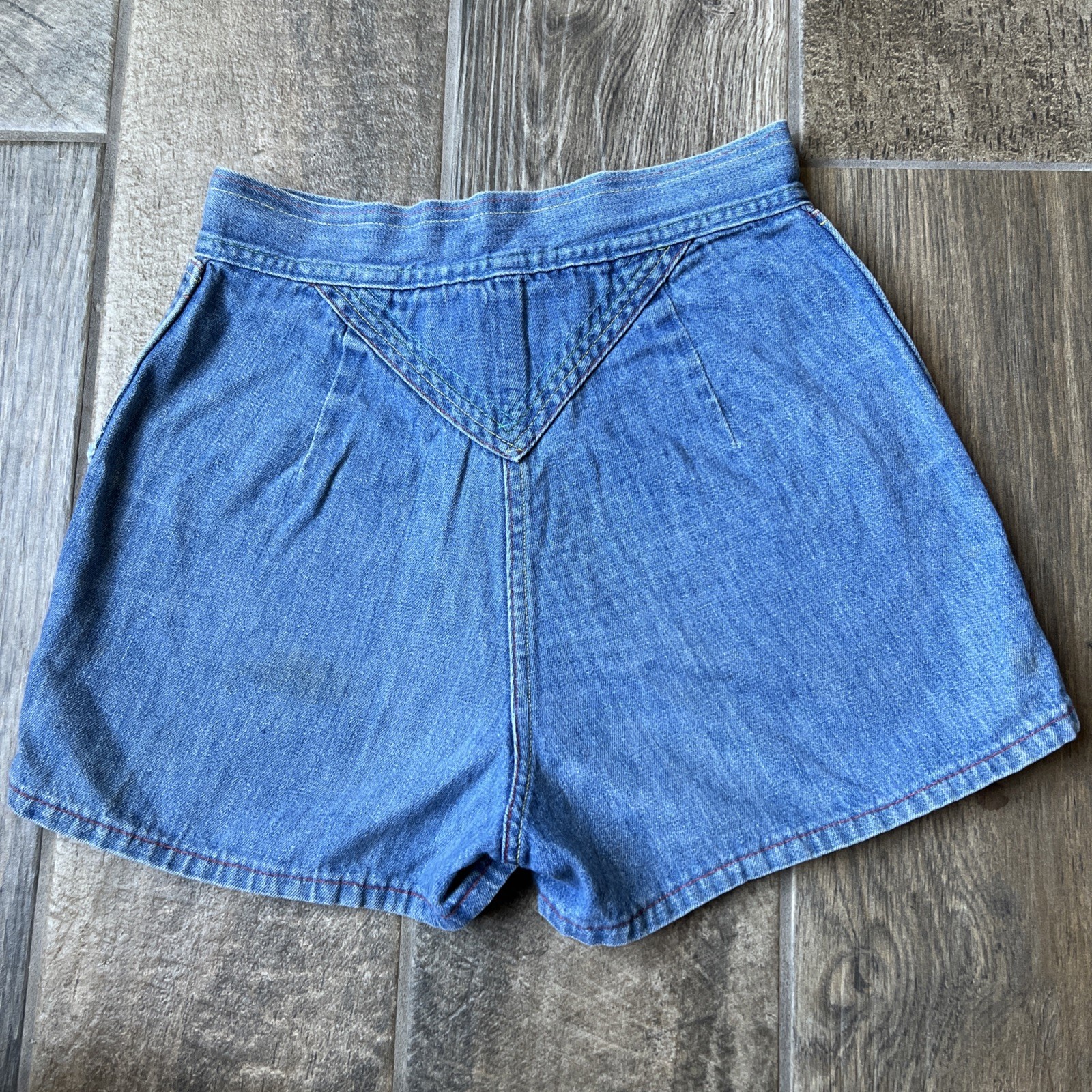 Vintage Plush Bottoms Denim Shorts Women’s XS Rainbow Stitch Talon Zip USA