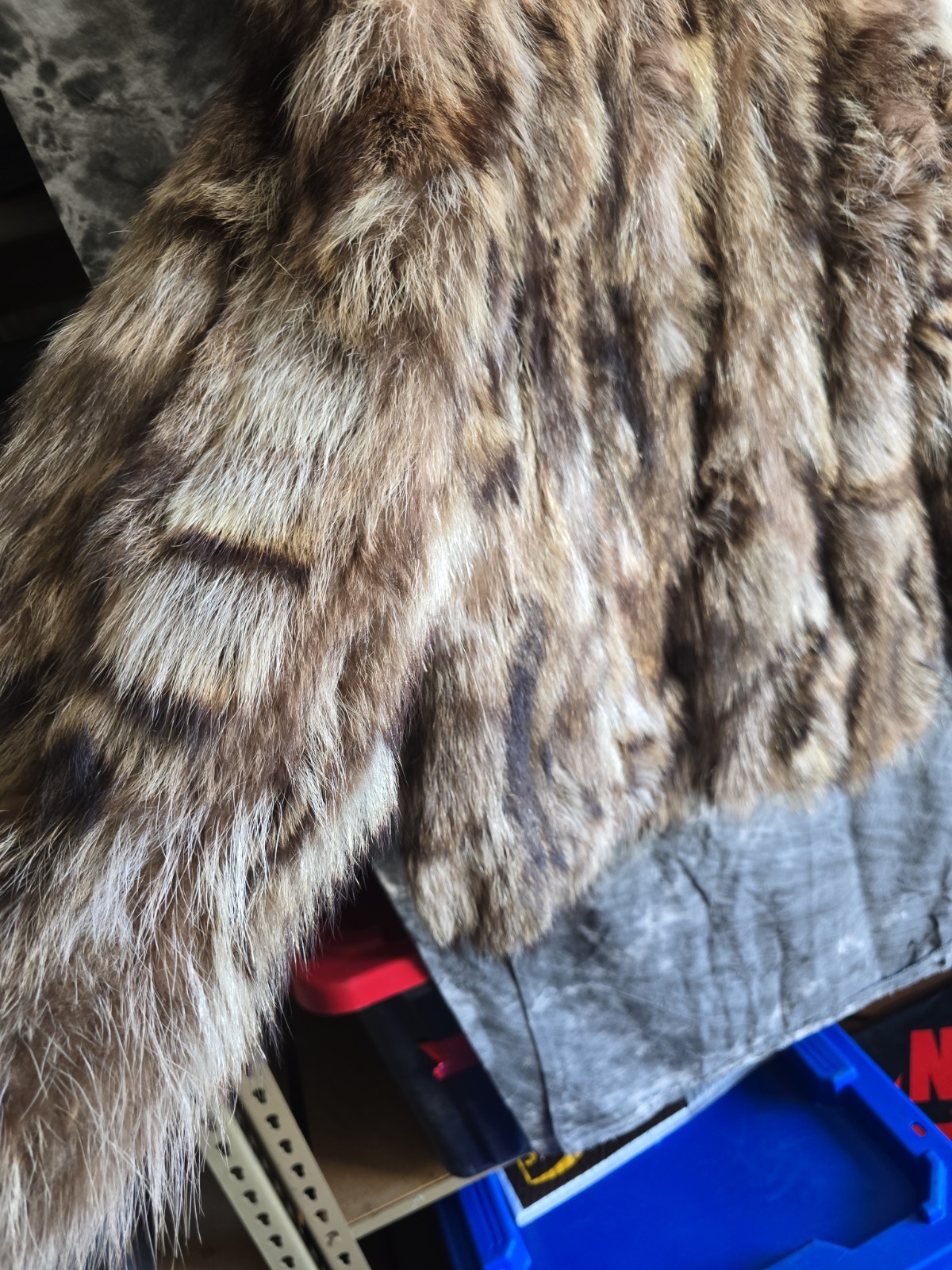 Raccoon Fur Coat Womens Brown Full Pelt Hip Length Plush Winter Size M L
