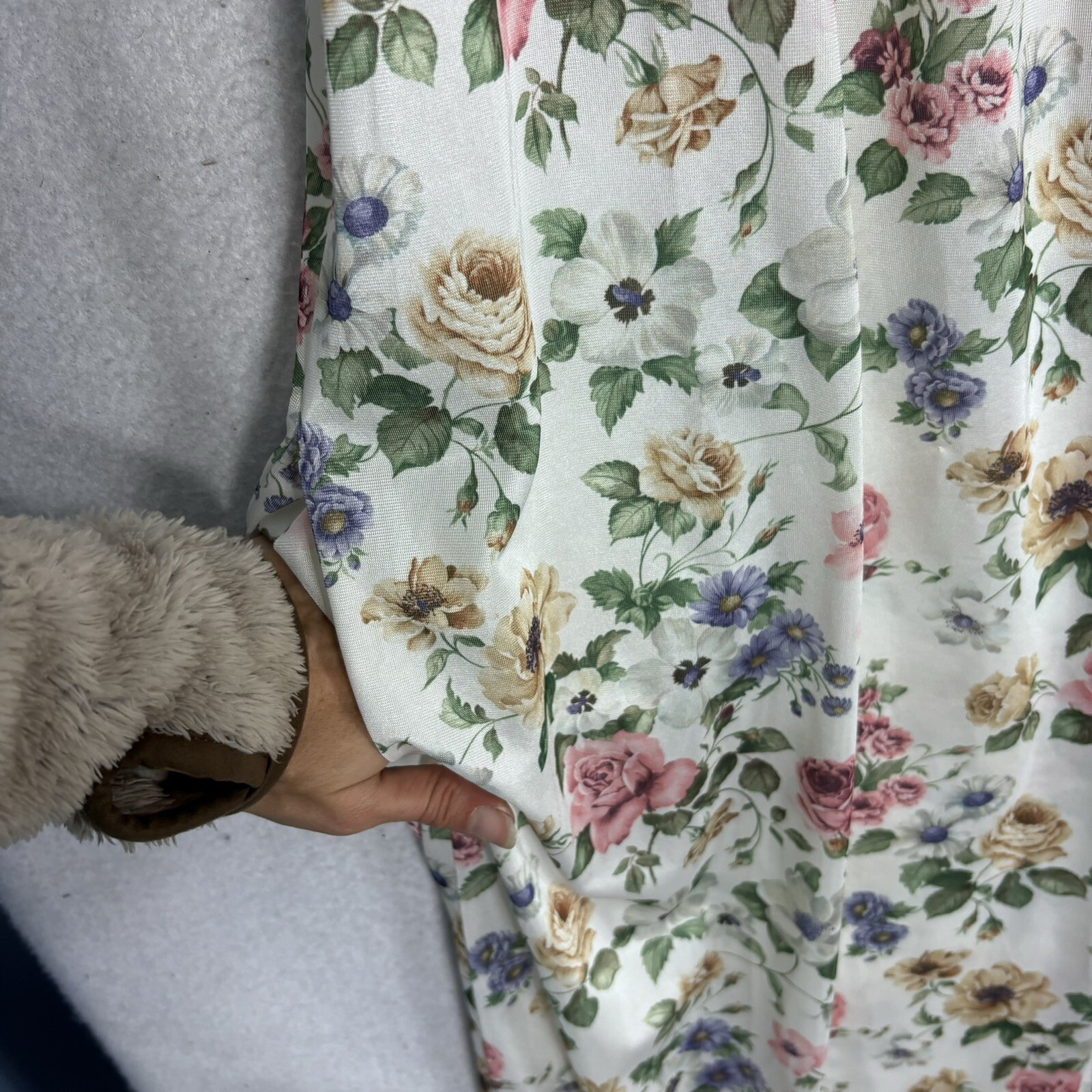 VTG Cottagecore Floral Maxi Nightgown Sz M Satin Lace Details S/S Pocket Button