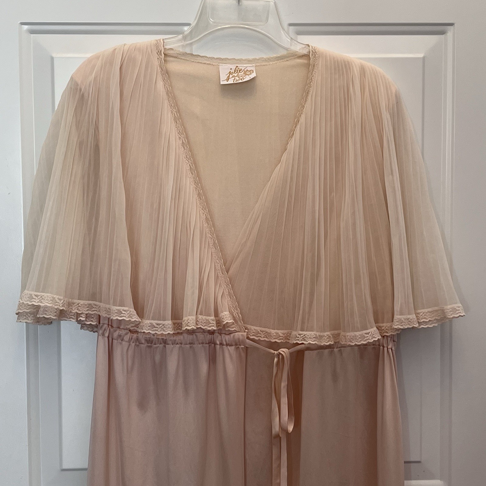 Jolie Two VTG Nylon Robe Sheer Pleated Chiffon Capelet Dressing Gown Beige Small
