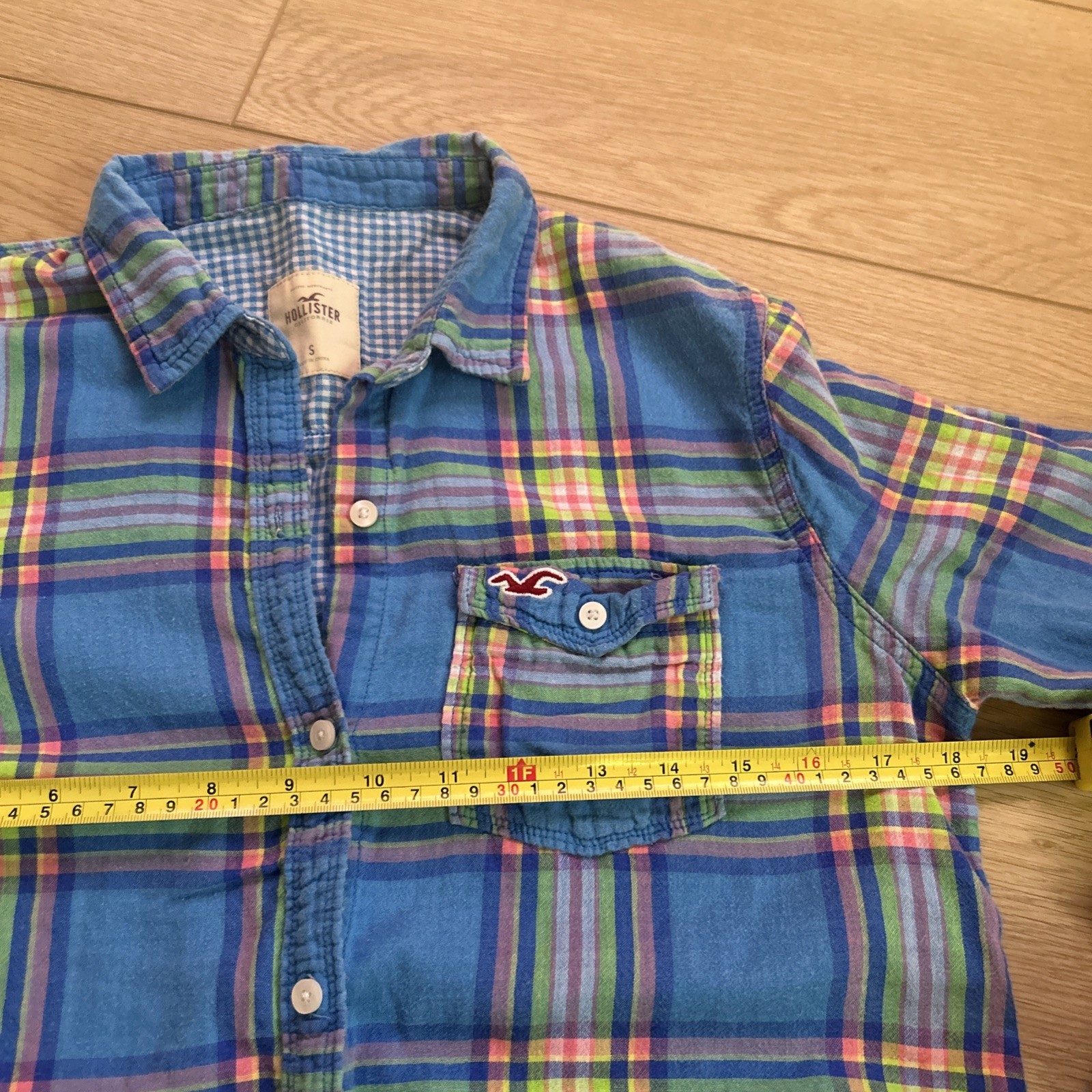 VTG Y2K Hollister Button down Plaid gingham colorful Embroidered logo Sz Small