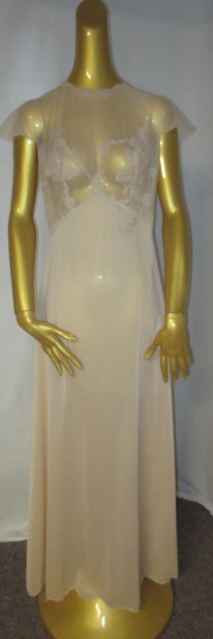 Vtg Nude Full Length Nightgown Vanity Fair Lace Applique Bodice Romantic Size 36