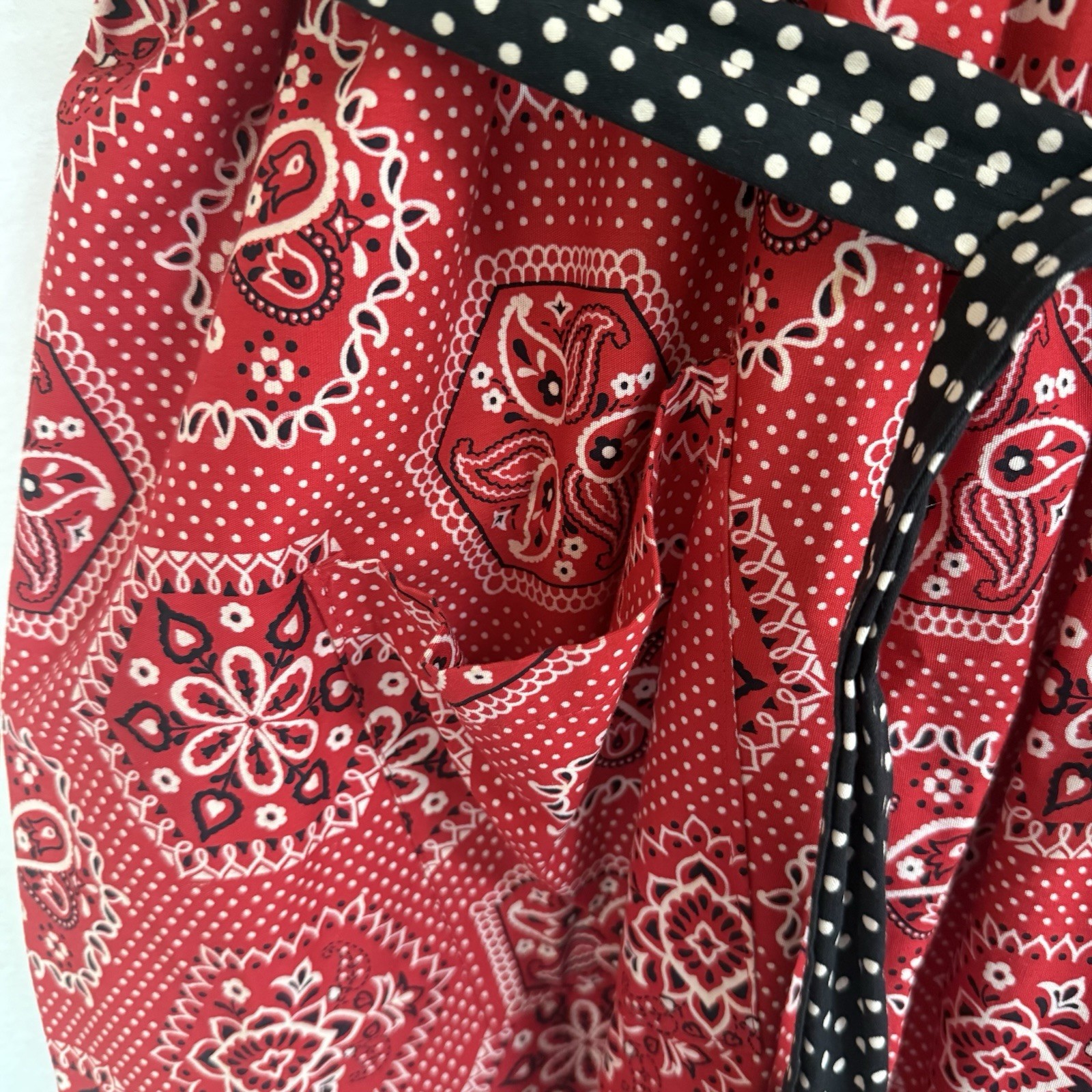 Design House1960s Red Bandana Sleeveless Pinafore Wrap Dress Apron Vintage