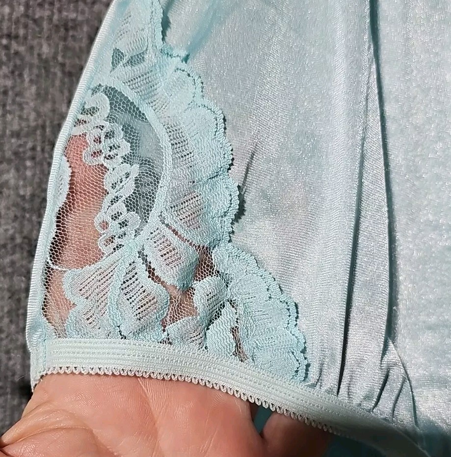 Vanity Fair Sissy Panty LACE Nouveau Slippery Nylon 9/2XL AZURE MIST