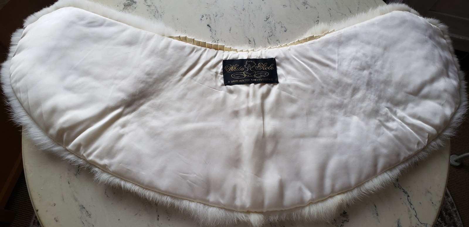 WHITE STOLE 'Princess’ Ivory Rabbit Fur Bridal Shawl | Classic Retro Glamour (S)