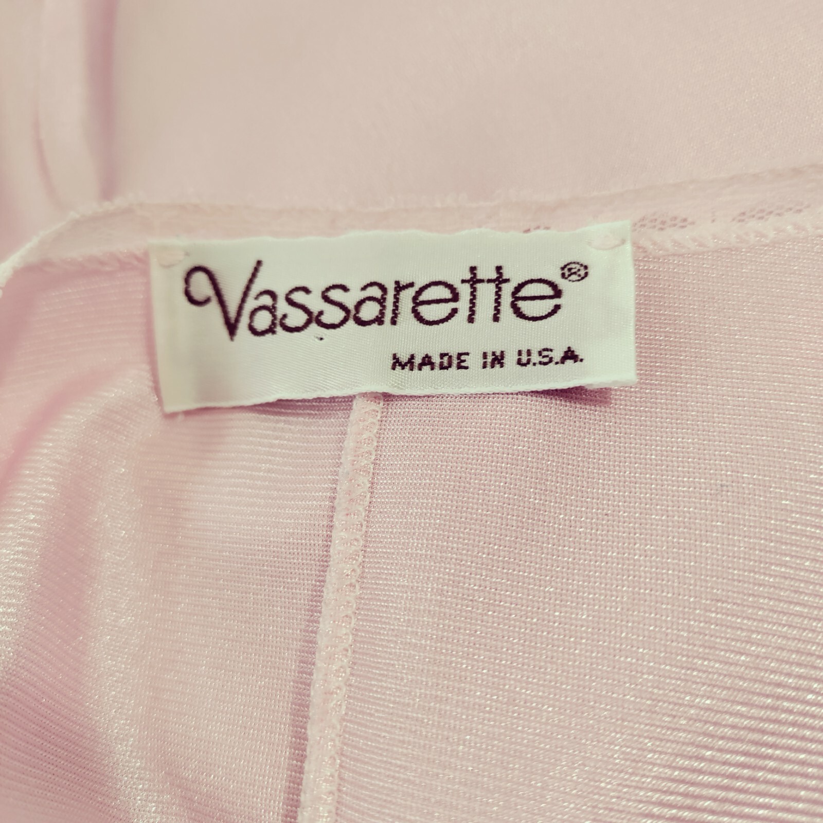 Vintage Vasarette Women’s M-L Pink Nylon Nightgown Sleeveless Lace Trim USA