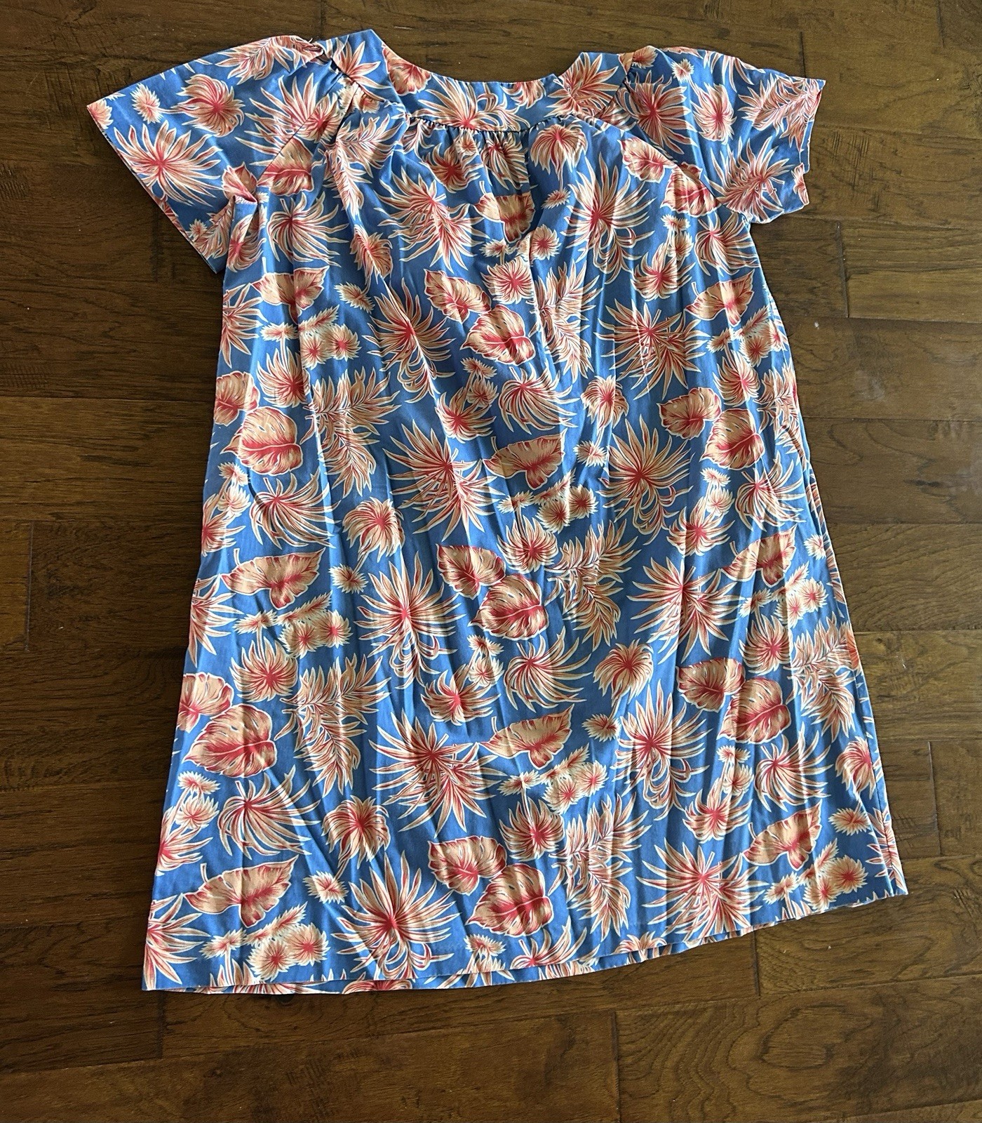 Vintage Sears MuuMuu Mumu Colorful Blue, Pink, White Hawaiian House Dress Womens