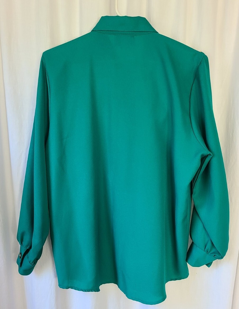Vintage Erin London Green Long Sleeved Embroidered Blouse USA Womens Size Small