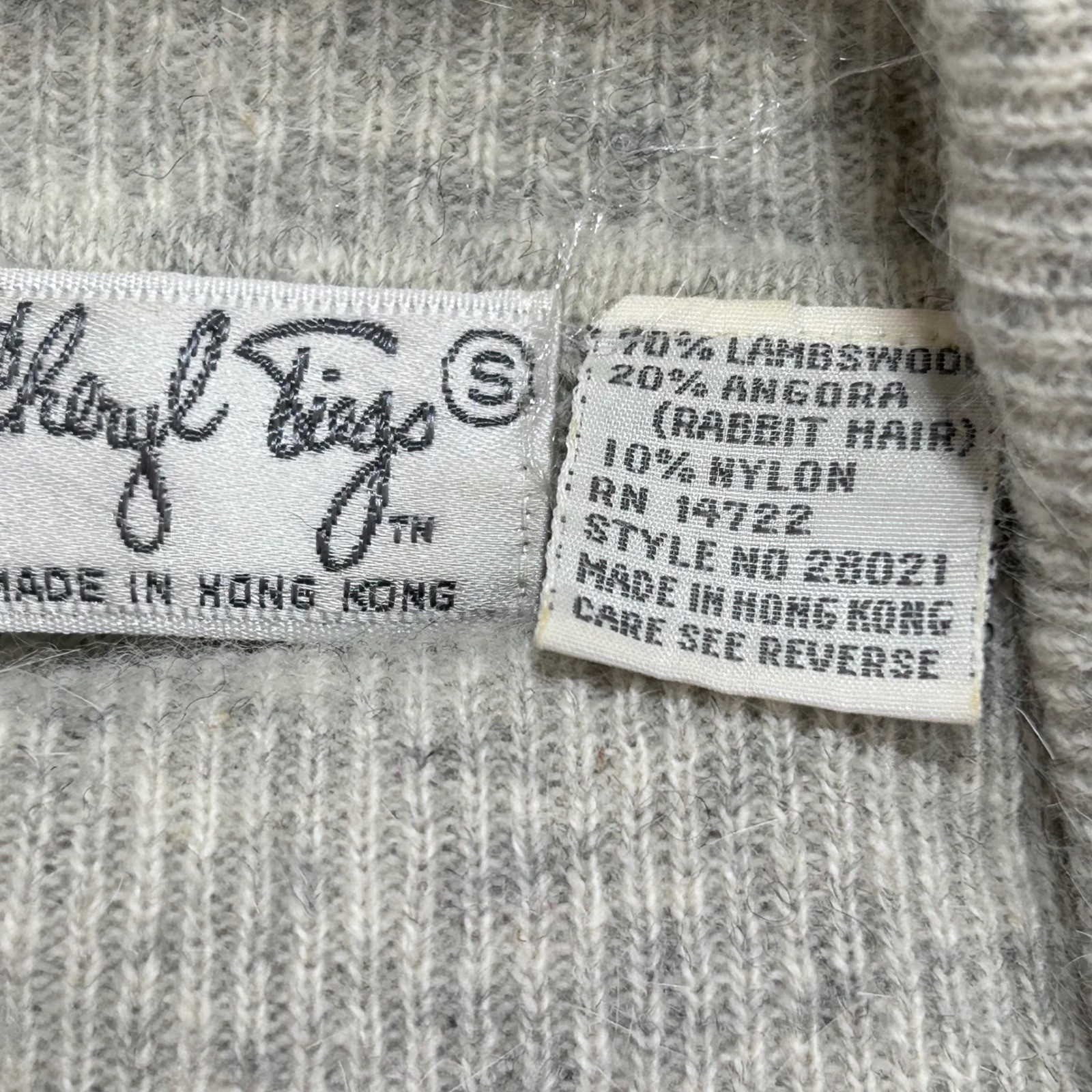 Cheryl Tiegs Vintage Gray Lambswool Angora Cowl Neck Sweater Womens Small 20021