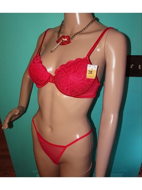 Vintage Vassarette Red Push Up Bra 34 C embroidery pinup retro rockabilly