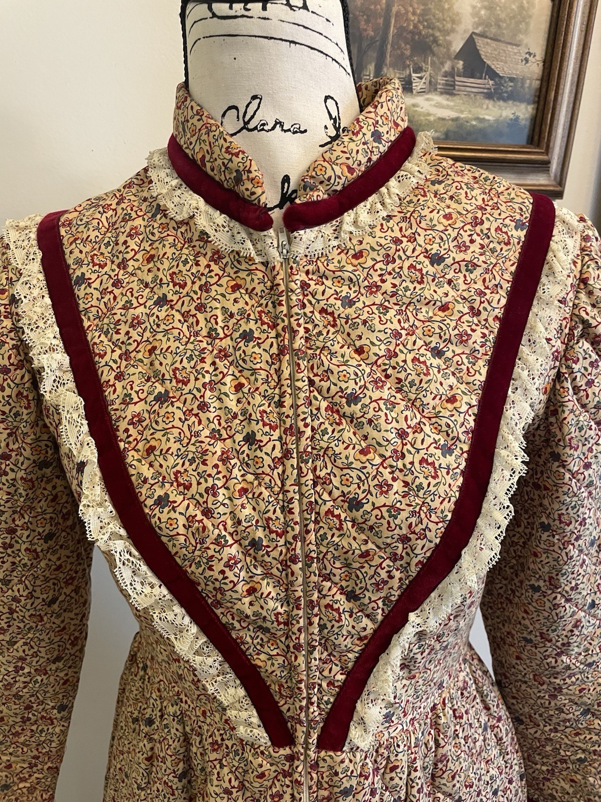 VINTAGE RARE women’s quilted dress Size medium Berkleigh Juniors