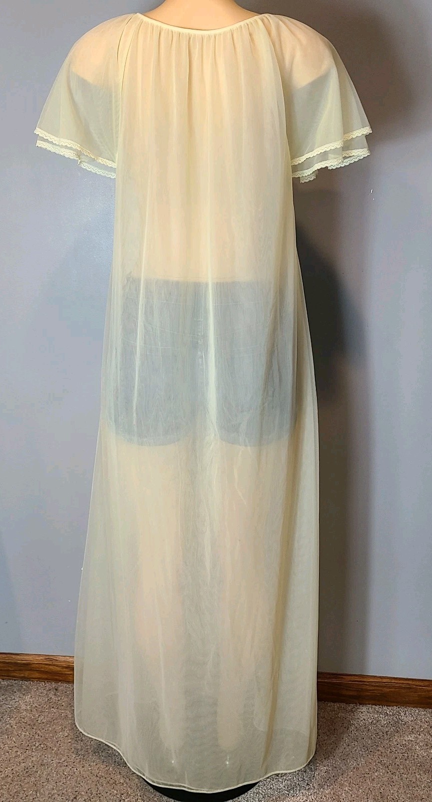 Vtg 70s Dreamy Lace Maxi Peignor Robe Ethereal Fairy Sz M Flowy Regency Dainty