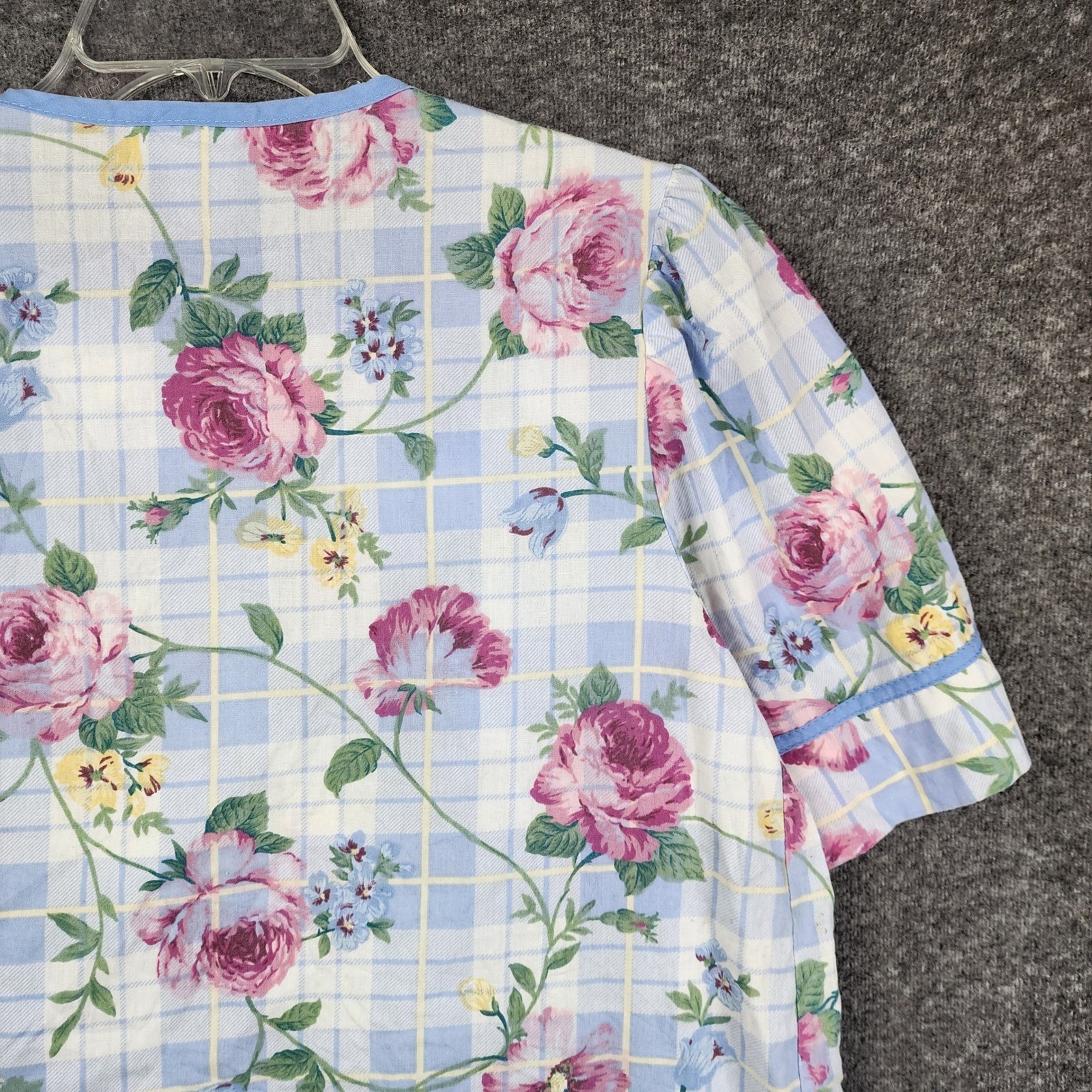 Leisure Life House Dress Womens Medium Blue Pink Floral Plaid Snap Front Duster