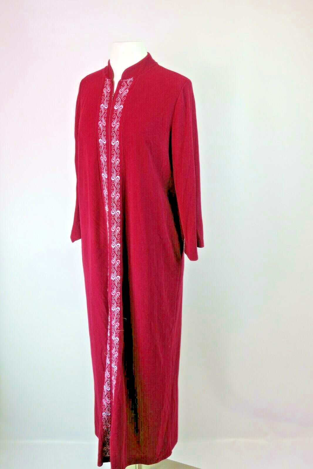 VTG Valetta Zip Embroidered Long Maxi Bath Robe Housecoat M UNION Maroon