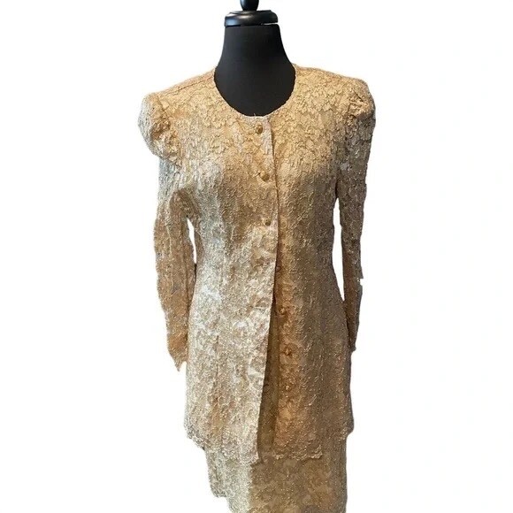 Lisa Michaels Victorian Lace Shoulder Pads Long Sleeve Blouse Women’s Suit Set