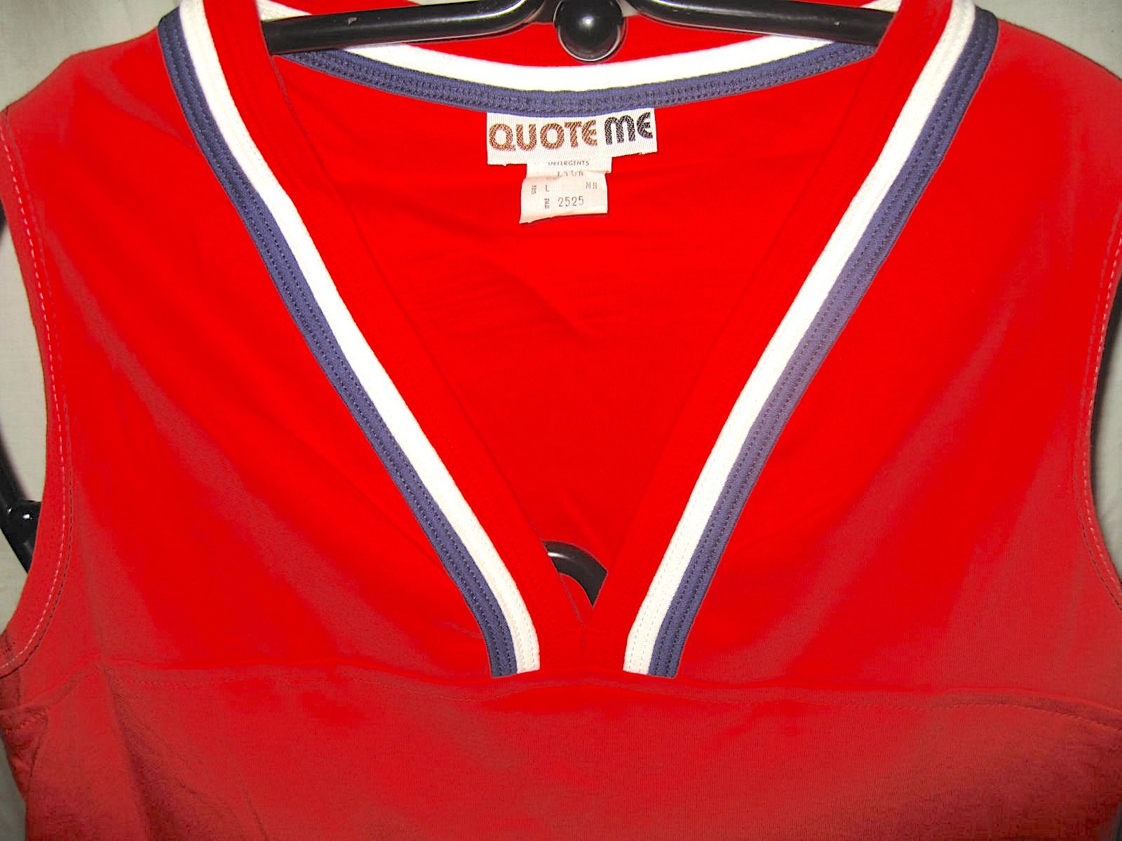 Quote Me Vintage 1970s Sleeveless Top Red V-Neck Striped Americana Deadstock L