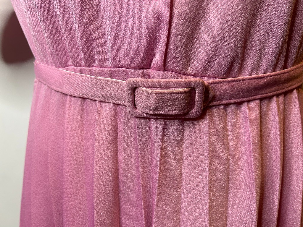 Vintage Australian ARC SYDNEY 1980s Pink Shirt Dress Pleated Coconut Ice AU 14