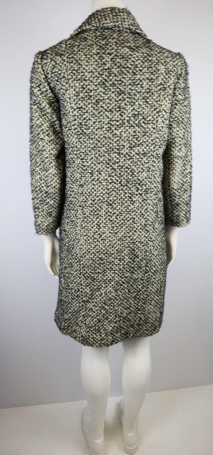 VINTAGE WOMEN’S CREAM & BLACK WOVEN WINTER COAT – CHARLES V FINE FABRICS – S