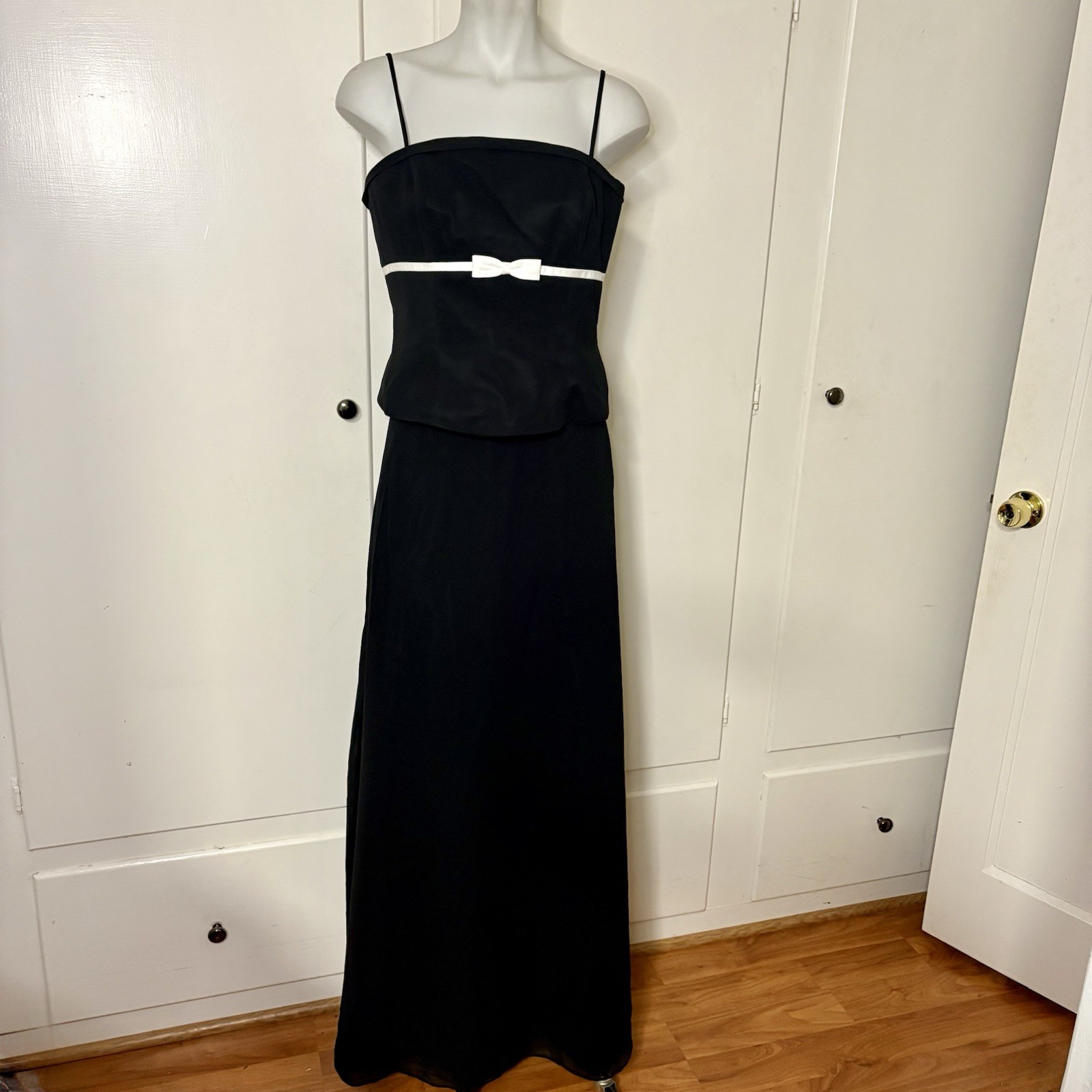 Black White Formal Two Piece Gown Bodice and Skirt Classic Vintage 90s/Y2K