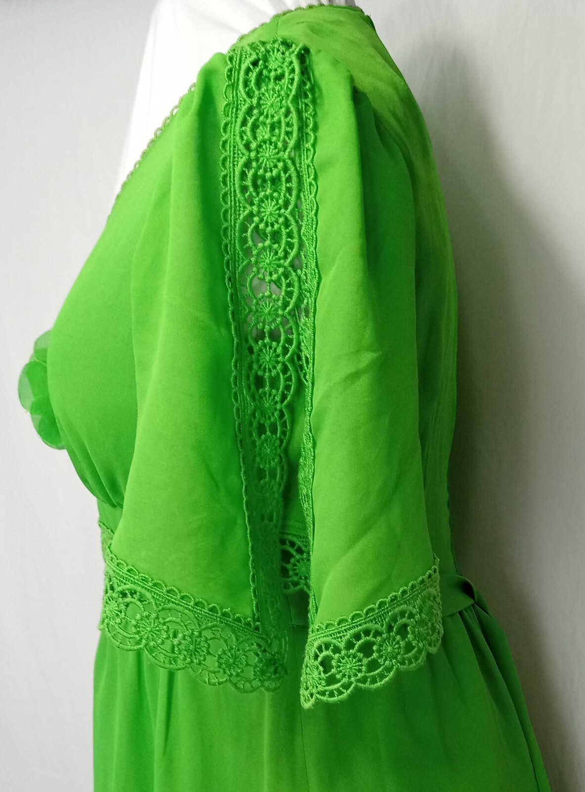 German Vintage 1970’s Women’s Green Evening Soiree Long Tall Dress 12