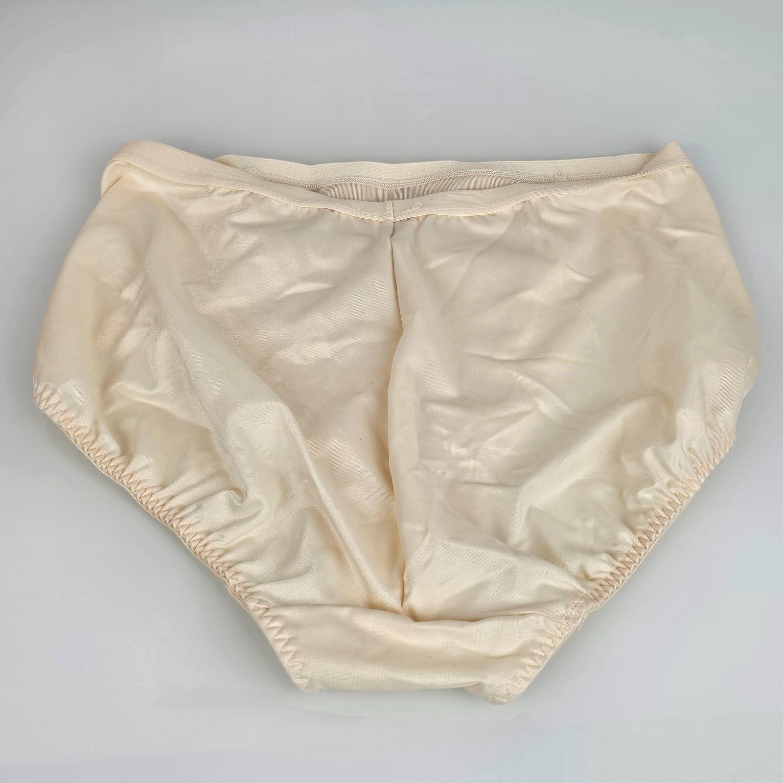 VTG Shape-Mate Panties Womens Briefs Shapewear Cream Ivory Hi Cut