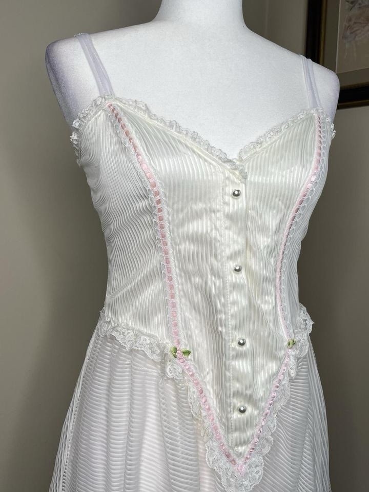 Beautiful Vintage White And Baby Pink Corset Dress Size Small