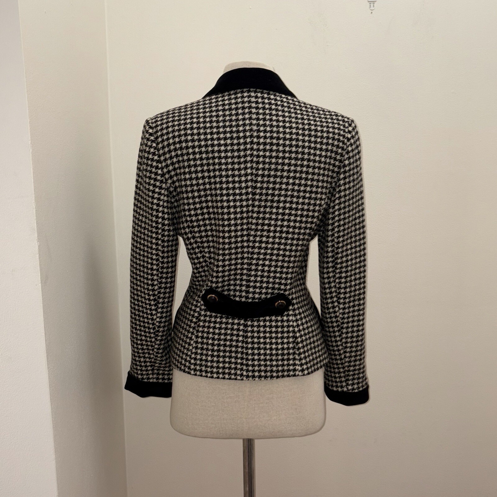 Vintage 80s Black/White Wool Houndstooth Double Breasted Blazer Sz S/M Old Money