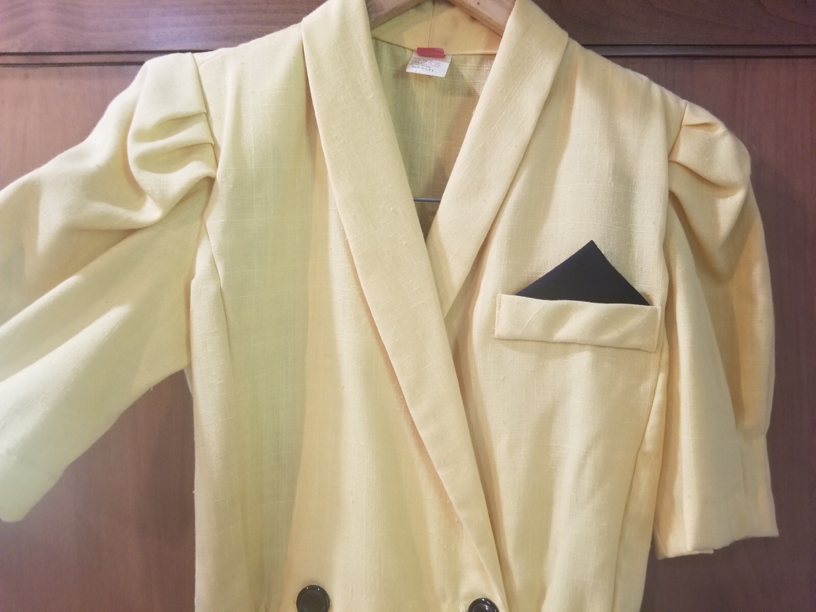 Vintage Yellow and Black Linen Wrap Like Dress w/Large Retro Belt Size 7