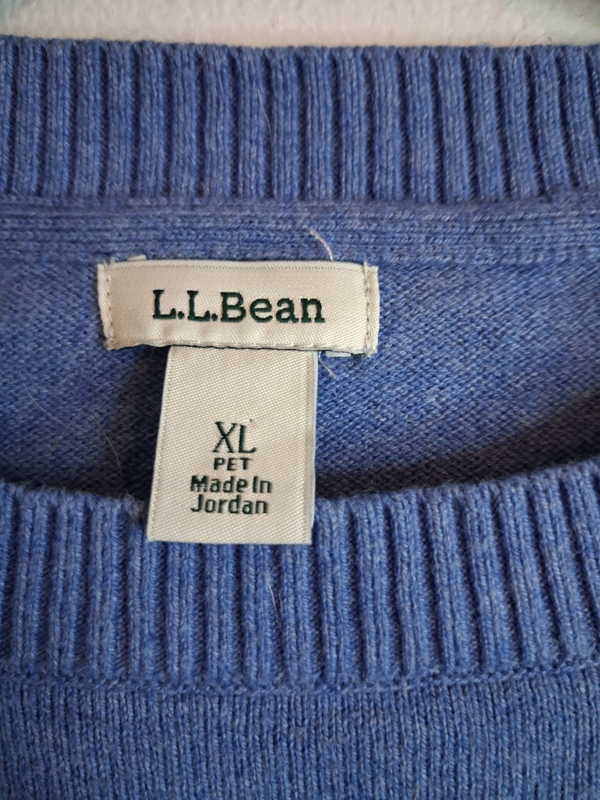 LLBean Cashmere Blend Crewneck Pullover Sweater XL Pet Blue Quiet Luxury Vtg