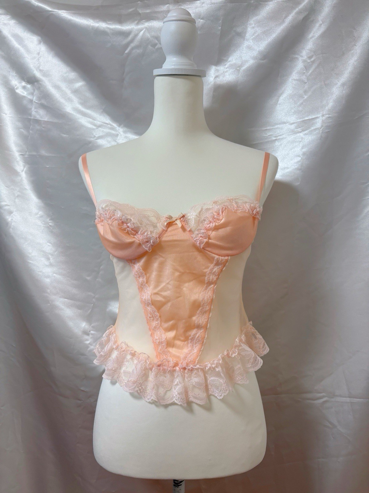 Vintage 1990s Frederick’s of Hollywood Cami Lace Lingerie Corset Top Salmon Pink