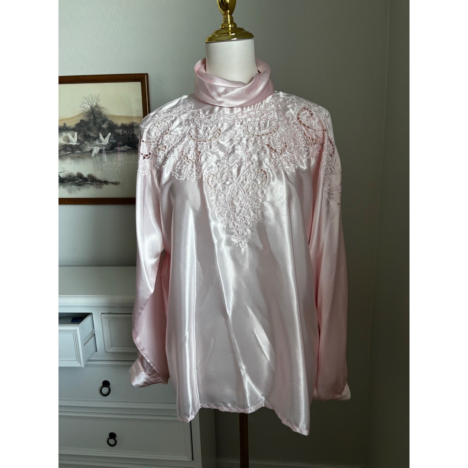 Vintage Rik Rak Pink Satin Blouse Mock Neck Embroidered Cut Out Beaded Top 14