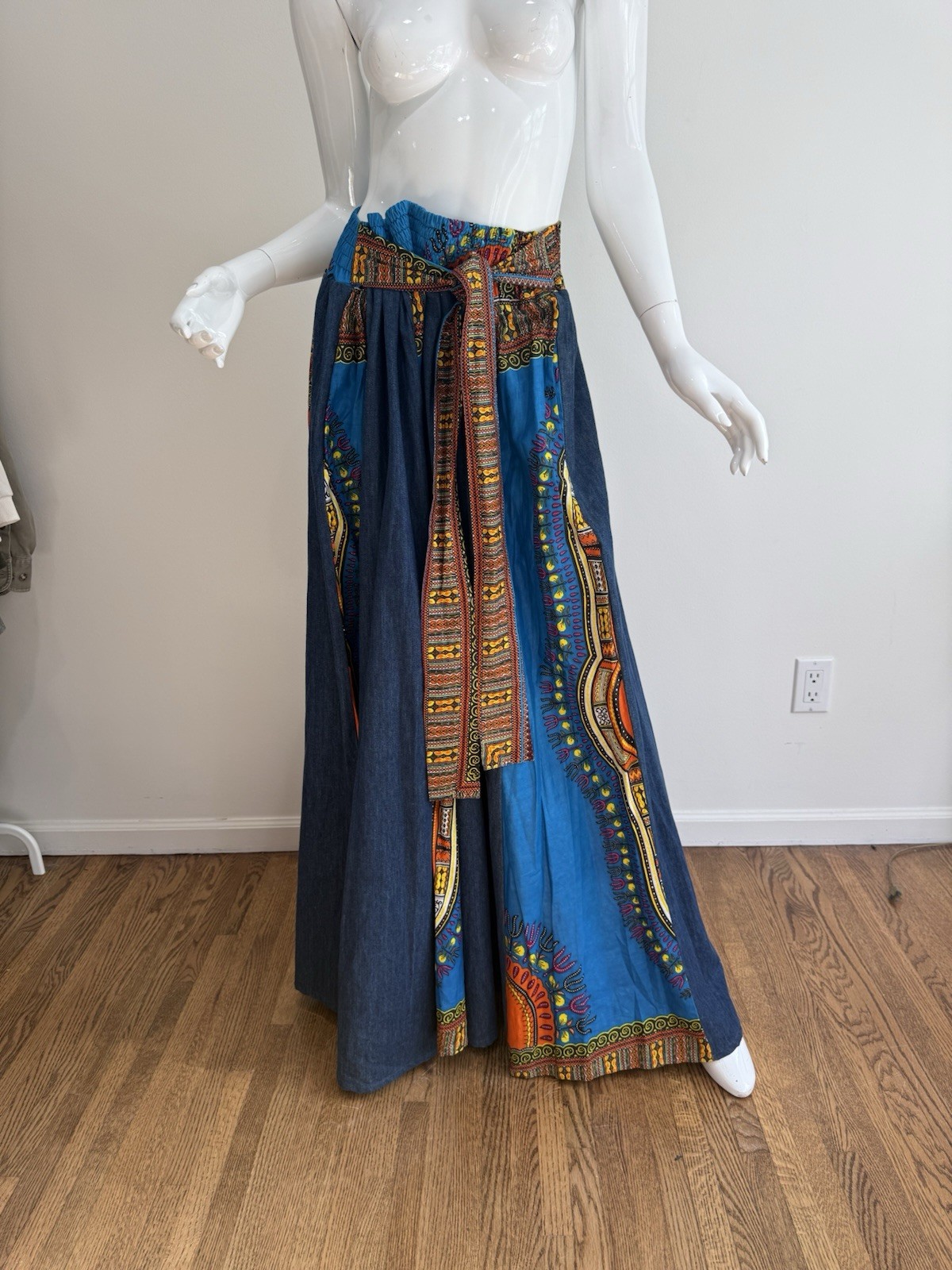 Vintage Patchwork Full Circle Maxi Floor Length Hippie Gypsy Skirt NWT