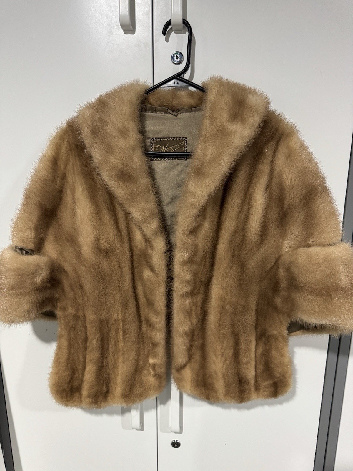 Vintage 1950s Blonde Mink Fur Stole Capelet Wrap Furs by Morgans Mansfield Ohio