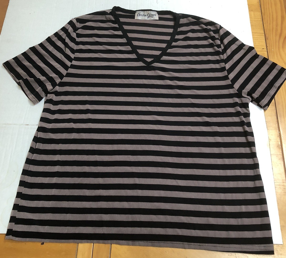 Vintage Christine Gerard Womens Top S/S Black & Gray Striped V-Neck – Size L