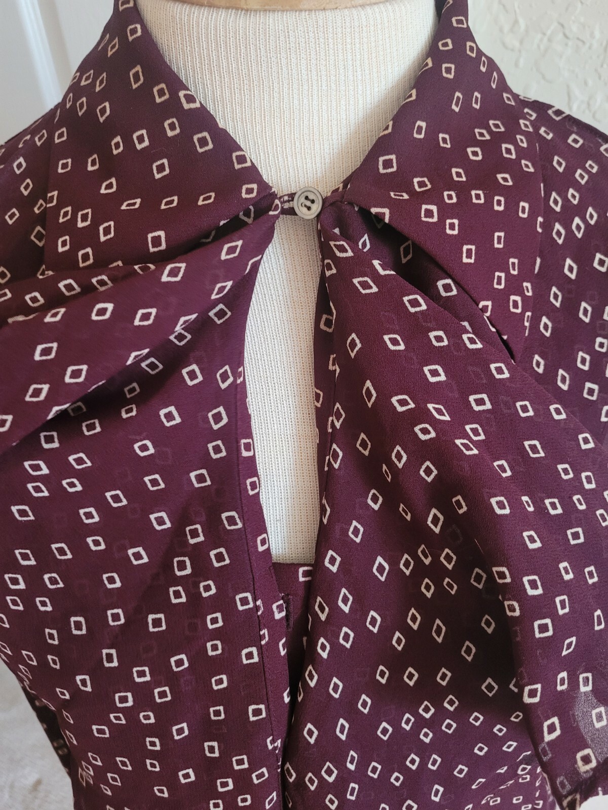 Vintage Anne Klein II 90s Ruffle High Neck Blouse Sz 6 Burgandy Free shipping