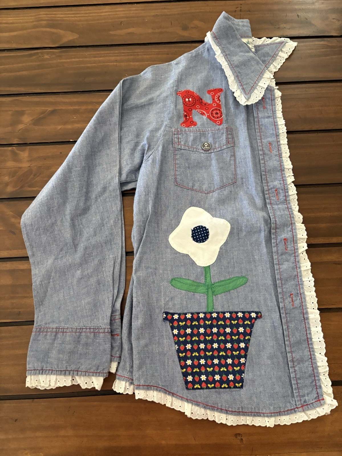 Vintage 1970s Denim Chambray Flower Butterfly “N” Taurus Shirt