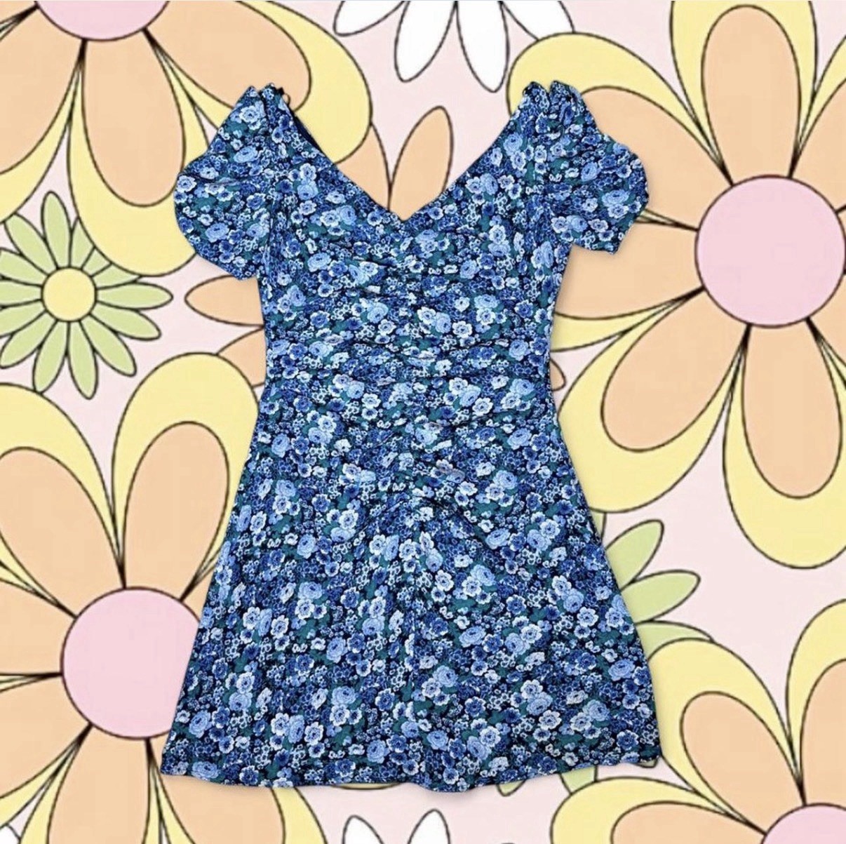 True Vintage 90s Floral B. Darlin Ruched Mini Dress With Flutter Sleeves S